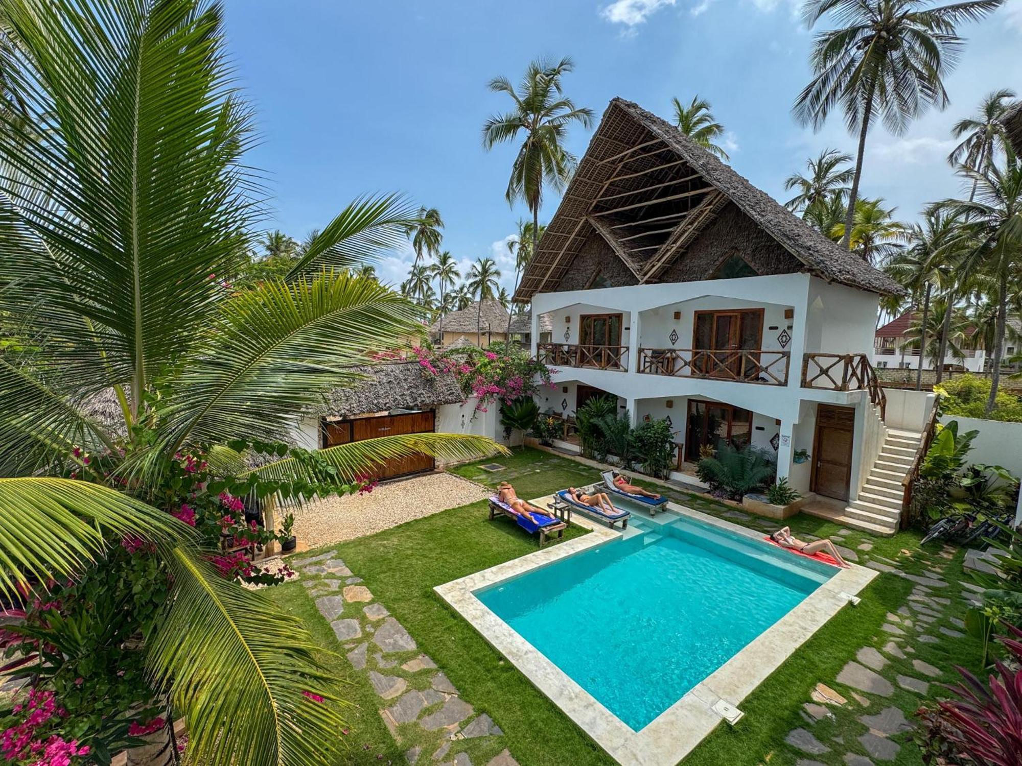 Mambo Cabana Pwani Mchangani Buitenkant foto
