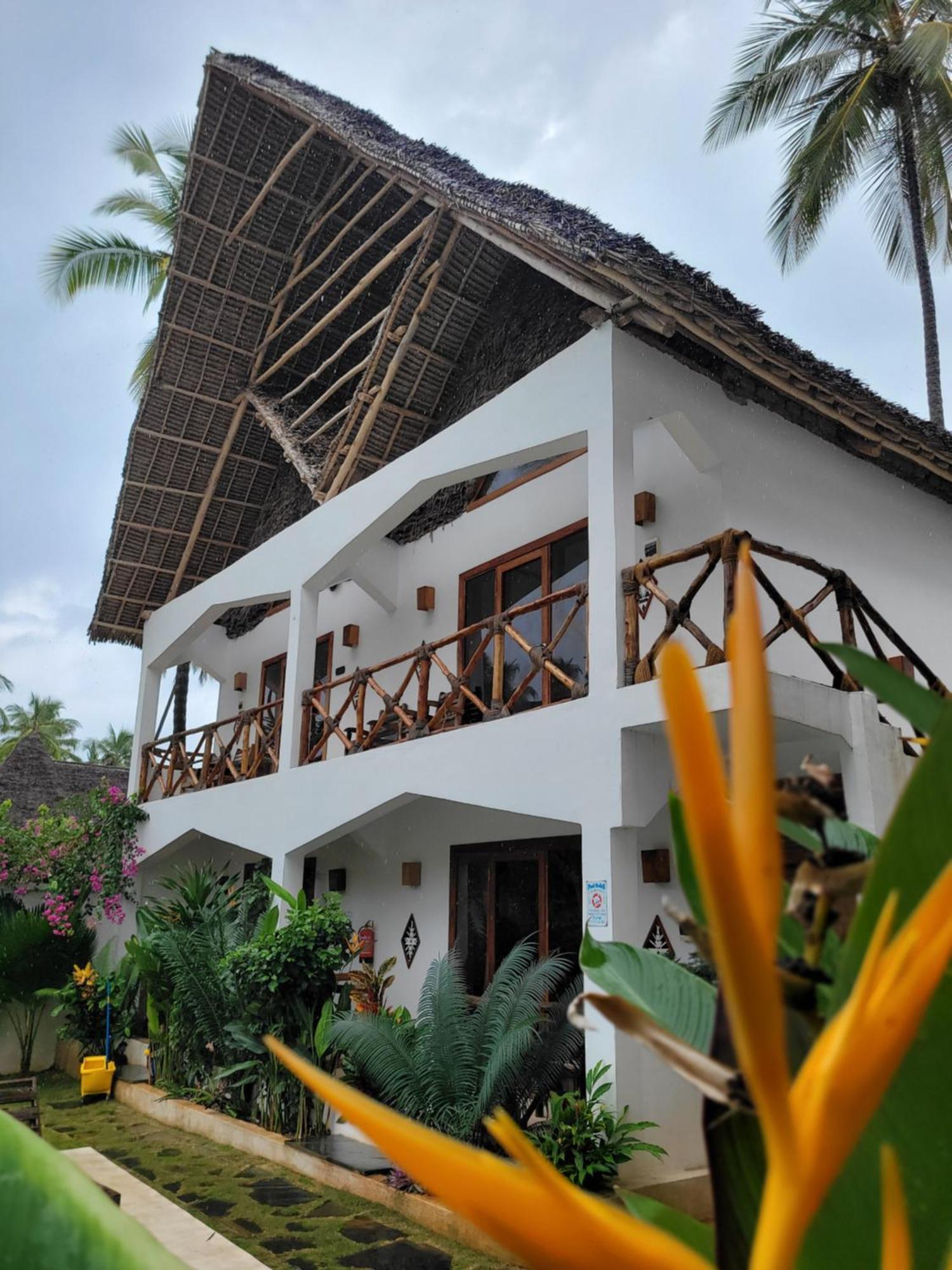 Mambo Cabana Pwani Mchangani Buitenkant foto
